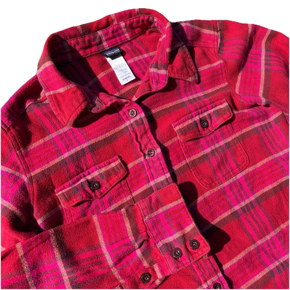 Patagonia Women’s Fjord Flannel Plaid Shirt S Organic Cotton Red Pink Cozy Camp